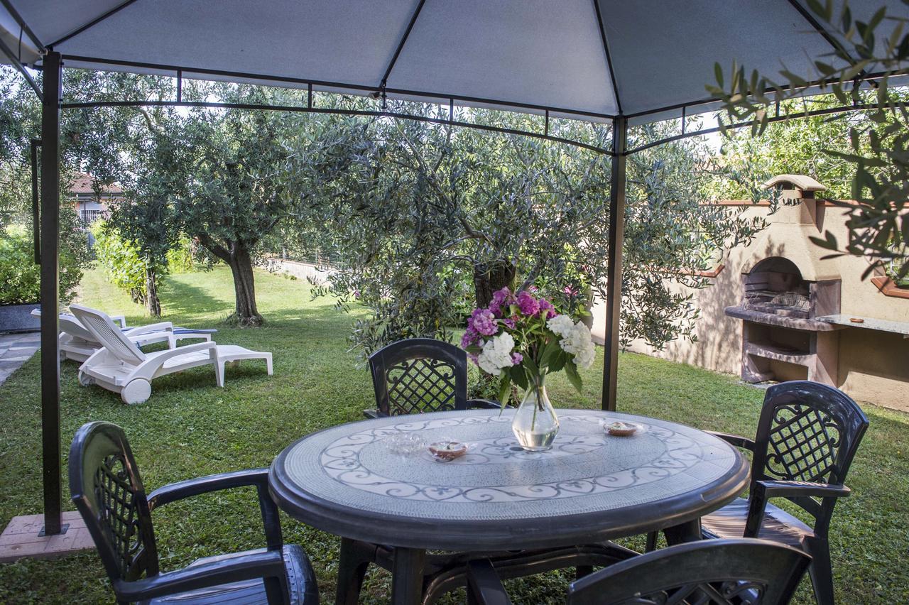 Nel Giardino Degli Ulivi Apartment Castelnuovo Magra Exterior photo